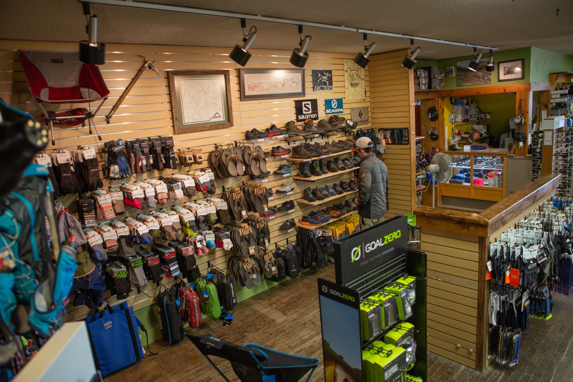 The Alpineer - Crested Butte Bike Shop - Bike Rentals - Outdoor Shop